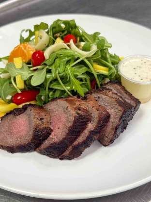 Skirt Steak Tropical Salad