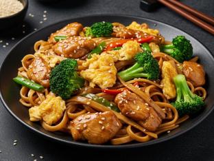 Chicken Pad See-Ew