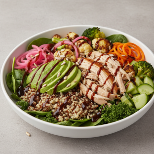 Chicken Mixed Bowl with Avocado and Rosemary Balsamic Sauce Chicken Mixed Bowl with Avocado and Rosemary Balsamic Sauce