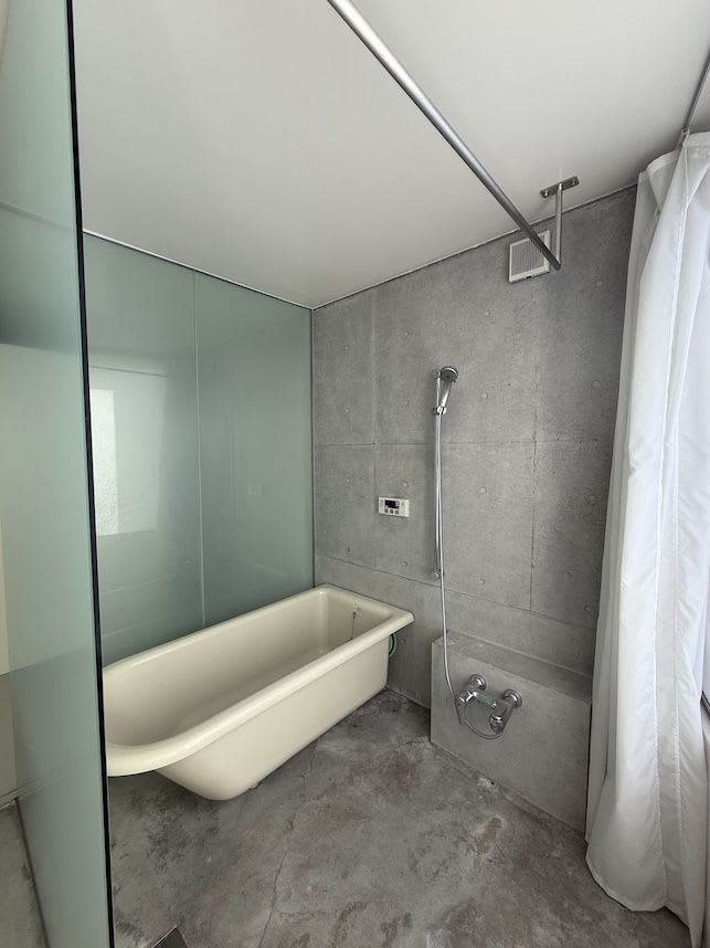 中古マンションのリノベーション前の浴室