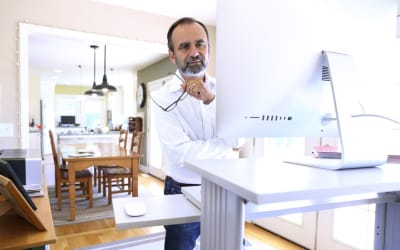 How Many Calories Do You Burn By Standing VS Sitting?