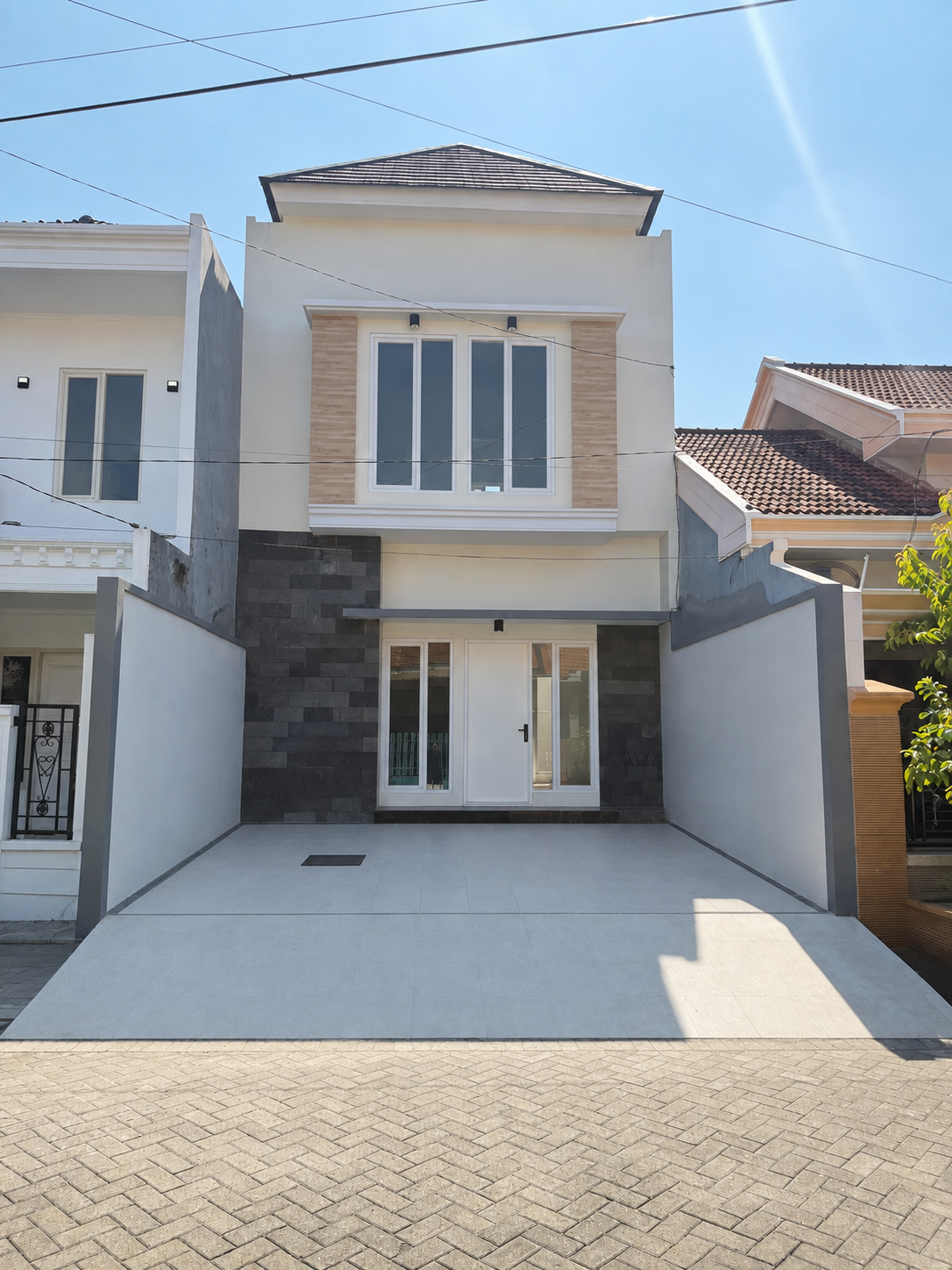 Rumah Rungkut Menanggal Harapan - foto 1