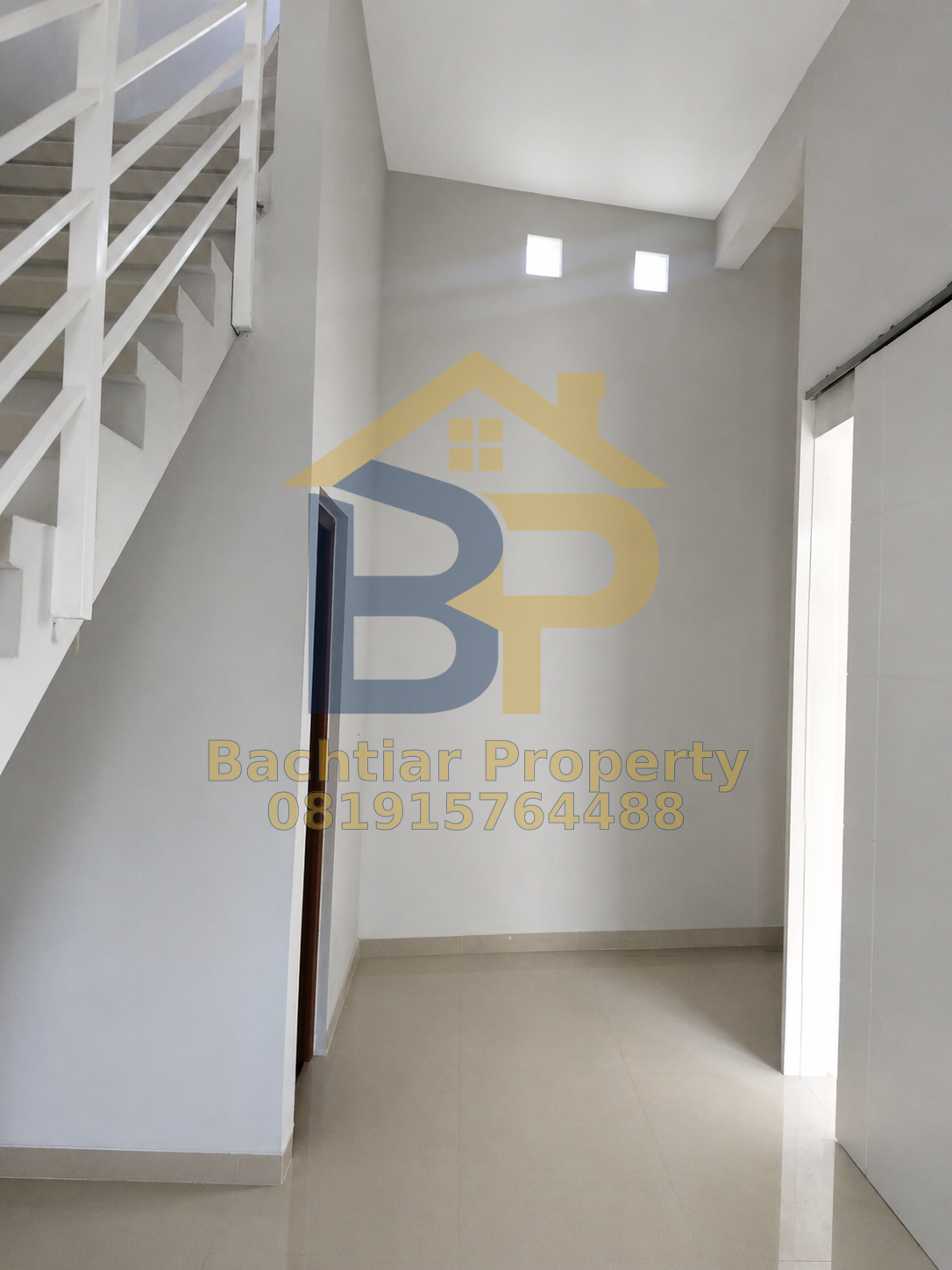 Foto Rumah Tambak Medokan Ayu 3