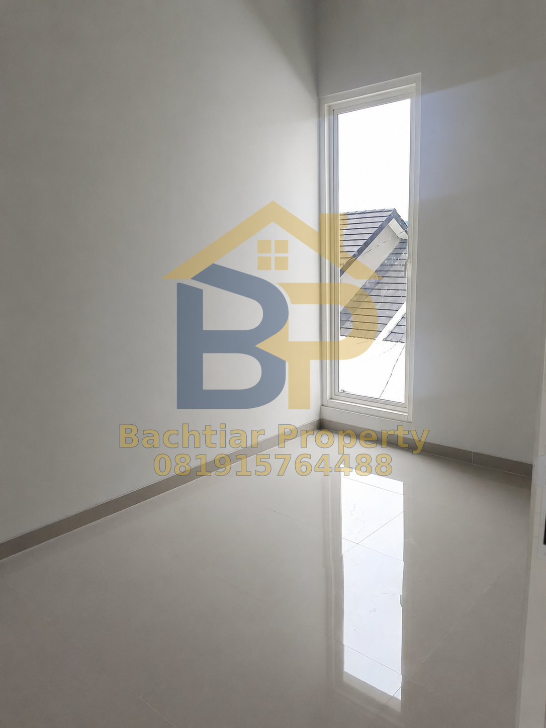 Foto Rumah Tambak Medokan Ayu 9