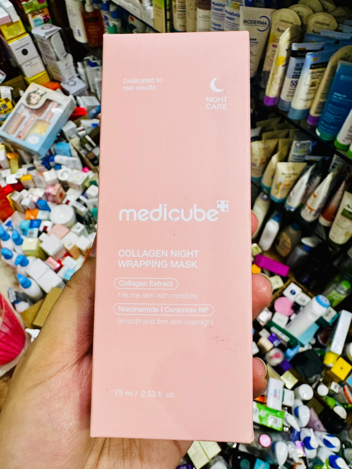 MEDICUBE Collagen Night Wrapping Mask — image 1 of 4