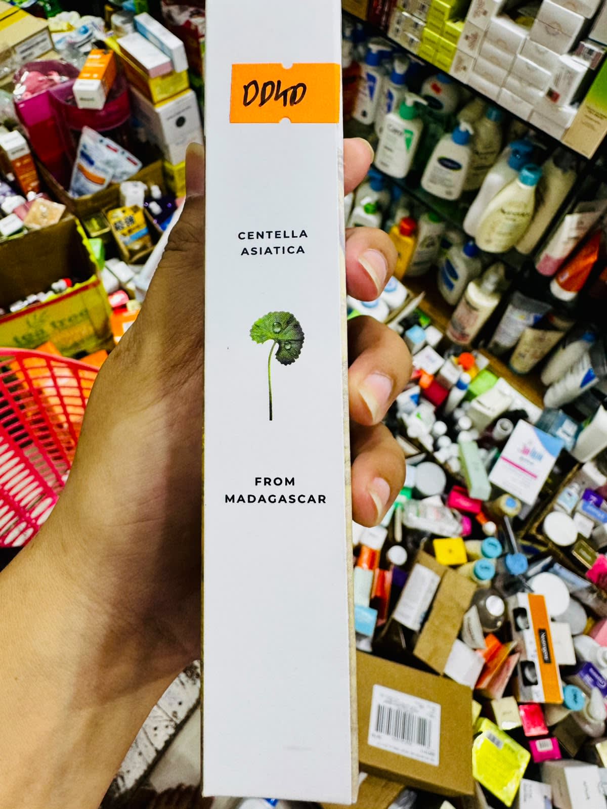 Skin1004 Madagascar Centella Air-Fit Suncream Light SPF30 PA++++ — image 4 of 4