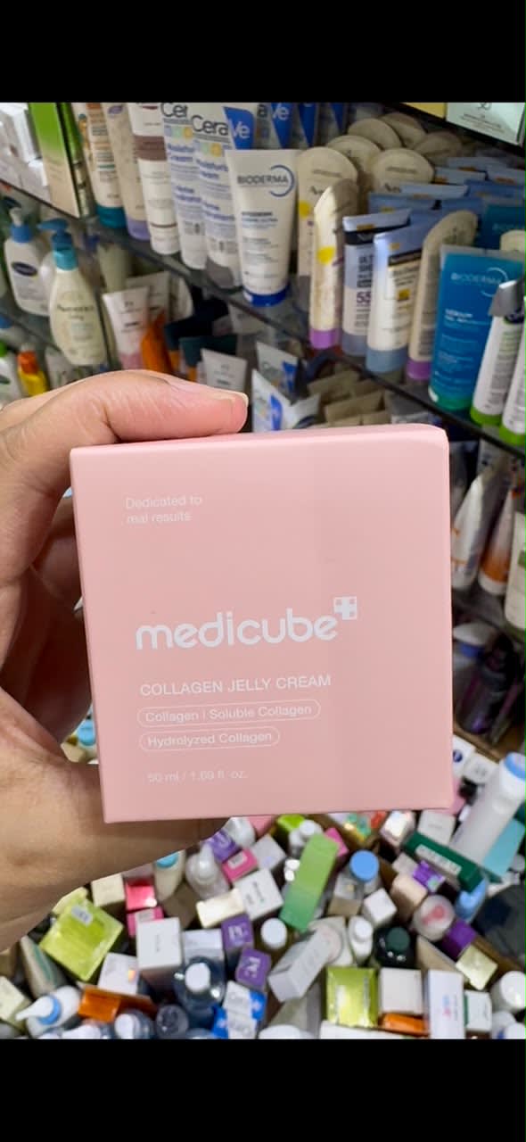 MEDICUBE Collagen Jelly Cream — image 2 of 4