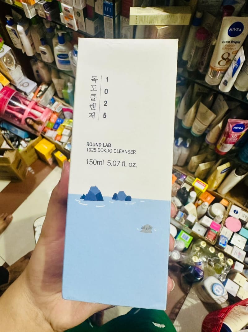 ROUND LAB 1025 Dokdo Cleanser