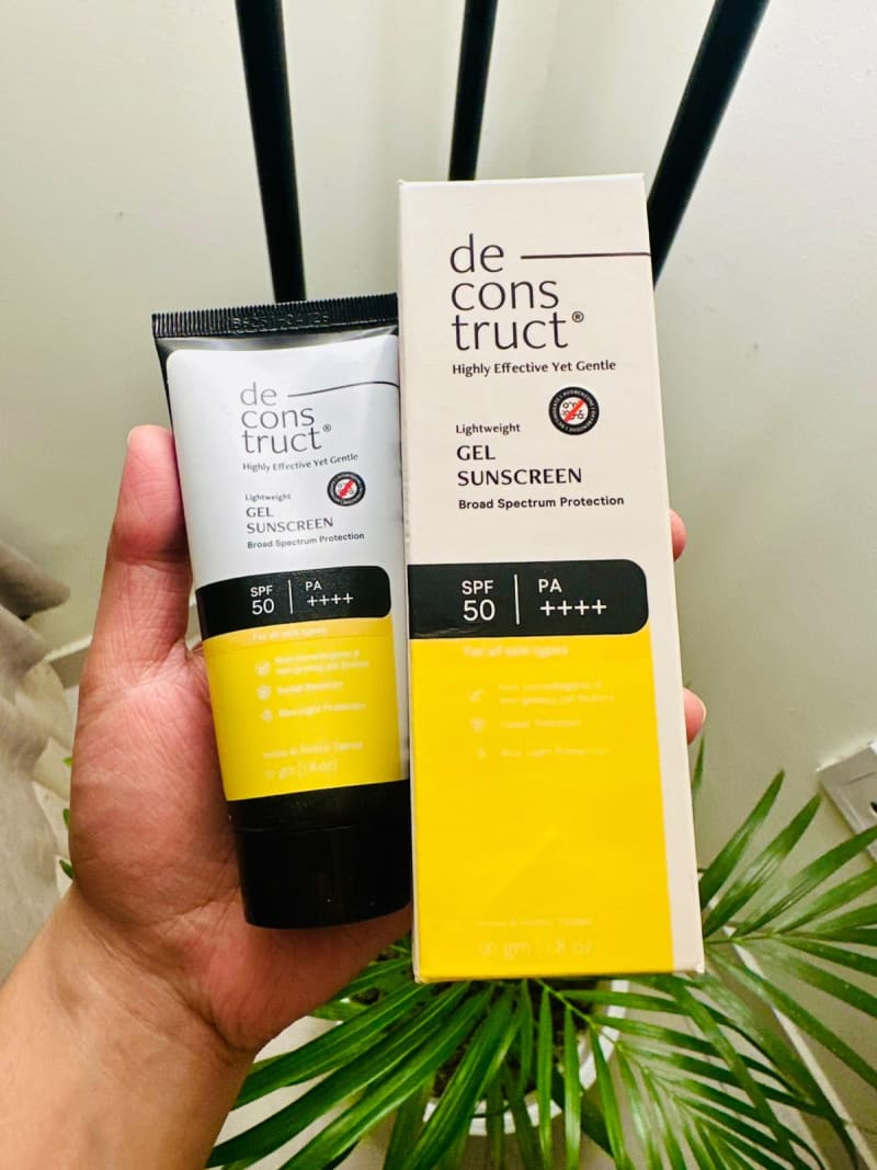 Deconstruct Lightweight Gel Water Resistant Sunscreen for Oily Skin SPF 50 PA+++