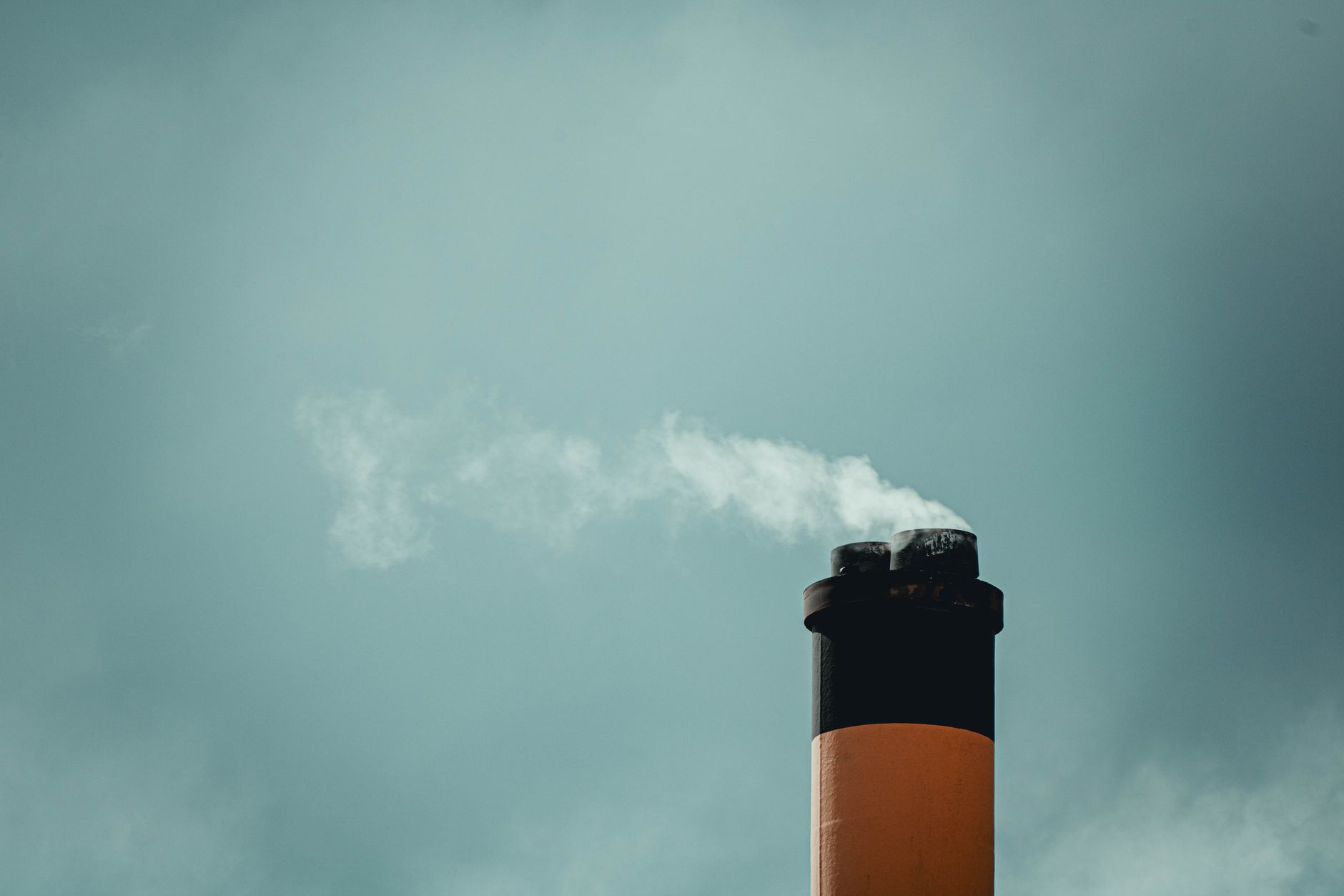 If Amazon doesn’t know how to eliminate carbon emissions, then who does?