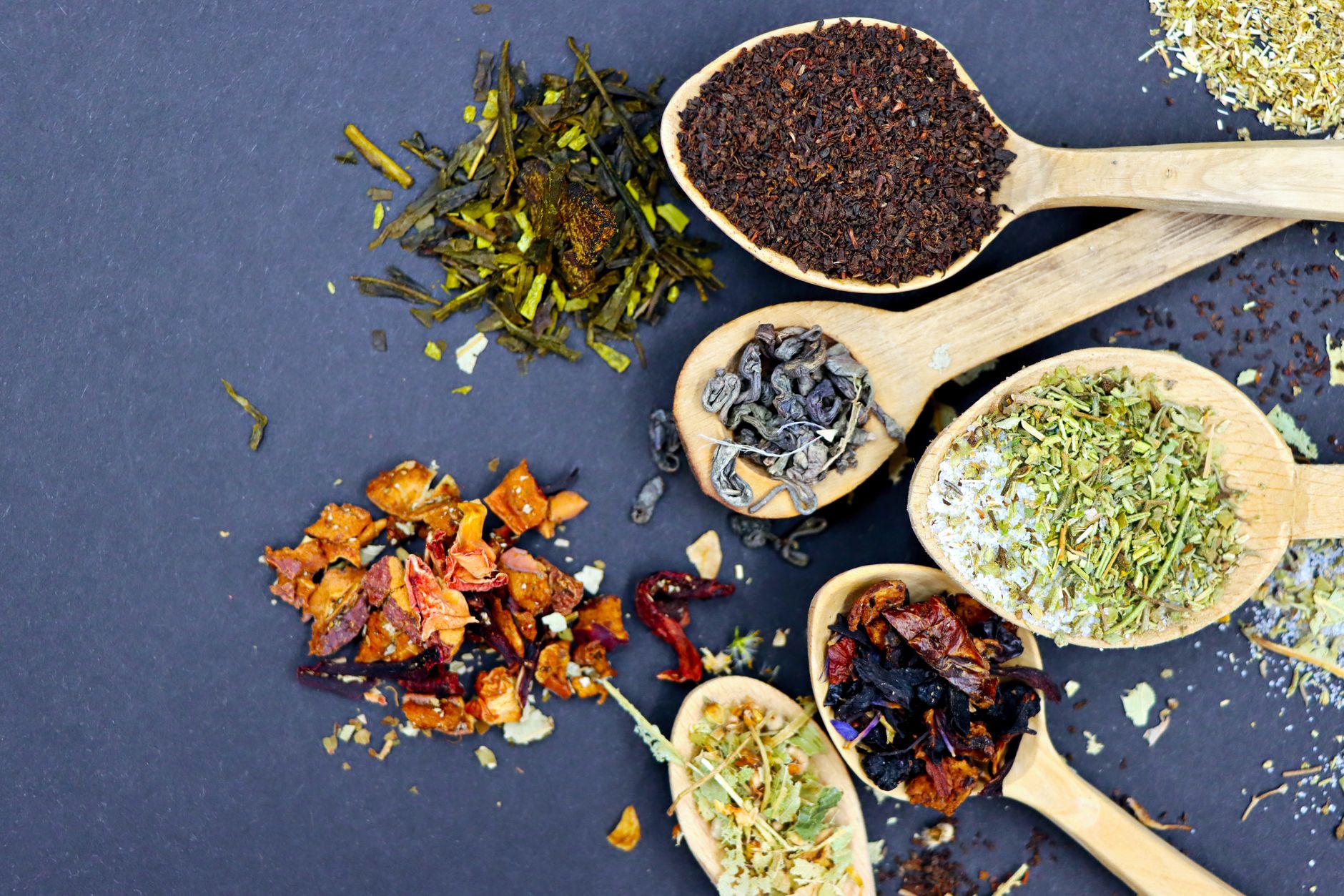 5 Teas That Can Improve Your Health