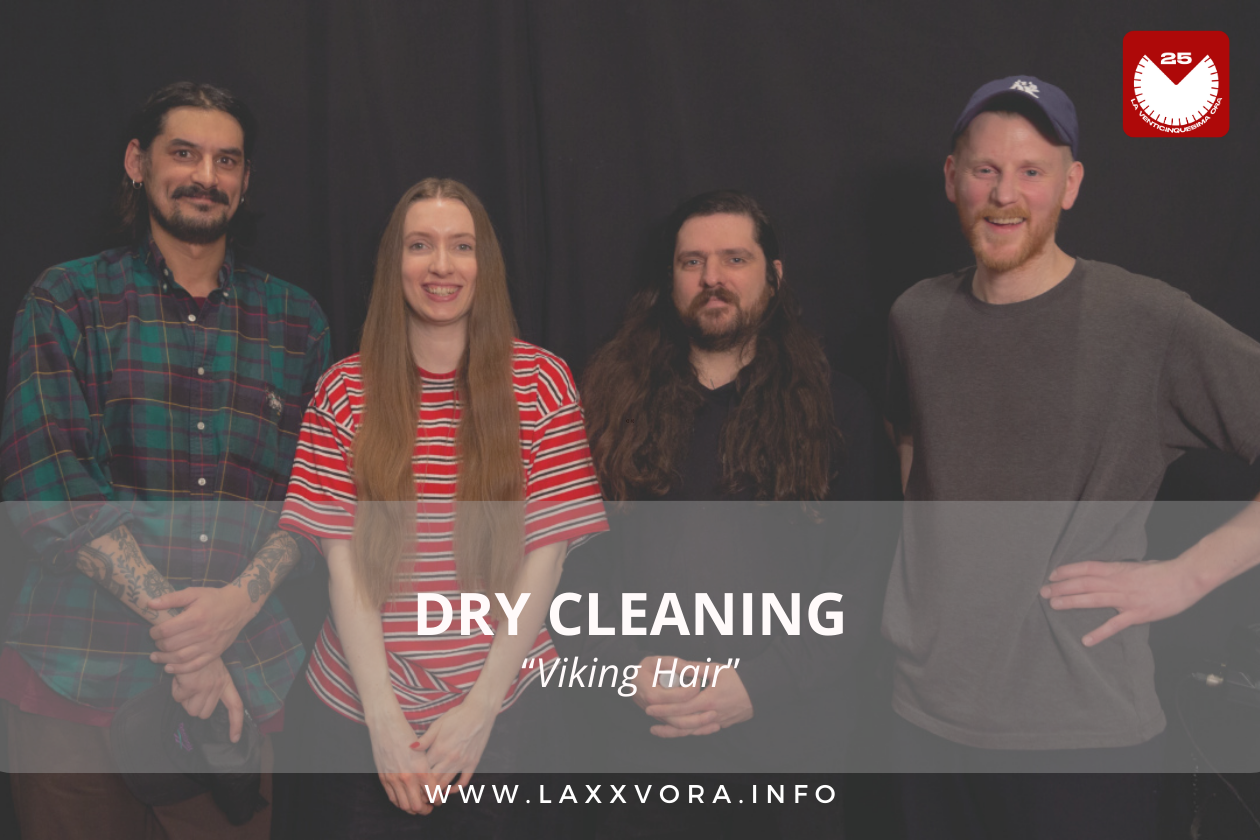 Dry Cleaning, è l'artista con la SOTD di oggi! ☕️