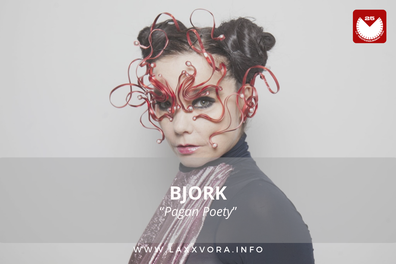 Björk, è l'artista con la SOTD di oggi! ☕️