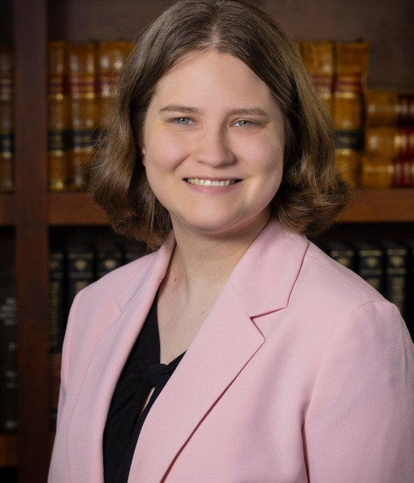 Headshot of Paralegal Lauryn Rather