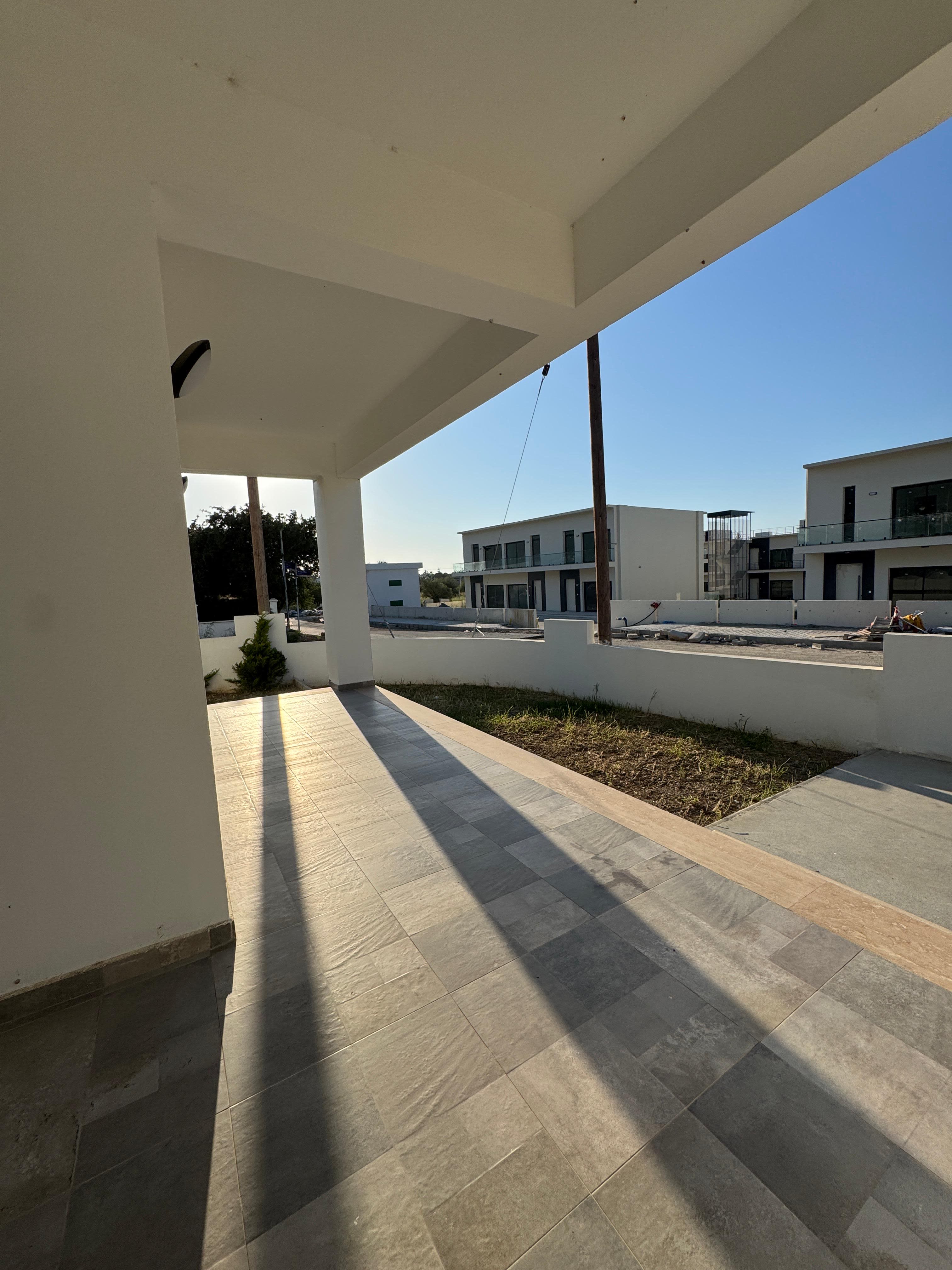 4+1 · Girne 30