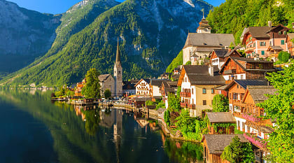 Famous mountain village and Alpine lake Hallstatt, Austria