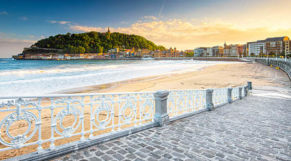 La Concha, San Sebastian, Spain La Concha, San Sebastian, Spain