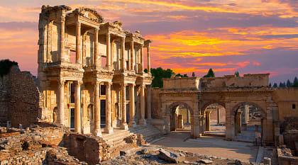 Celsus Library in Ephesus at sunset, Turkey Celsus Library in Ephesus at sunset, Turkey