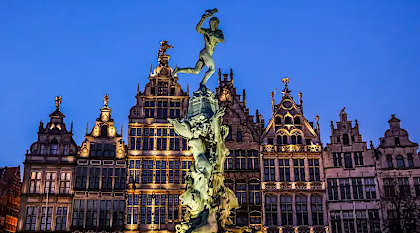 Grote Markt, Antwerp. Grote Markt, Antwerp.