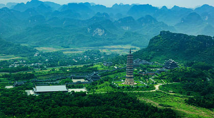 Ninh Binh Pagoda, Vietnam