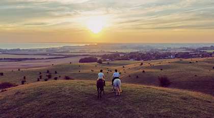 Møn at sunset. Photo courtesy of: Bona Fide Stories, VisitDenmark Møn at sunset. Photo courtesy of: Bona Fide Stories, VisitDenmark