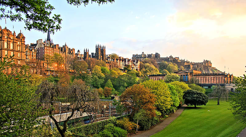Princes street gardens in Edinburgh, Scotland Princes street gardens in Edinburgh, Scotland