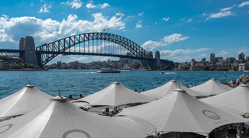 Harbor Bridge in Sydney and largest steel arch bridges in the world. Harbor Bridge in Sydney and largest steel arch bridges in the world.