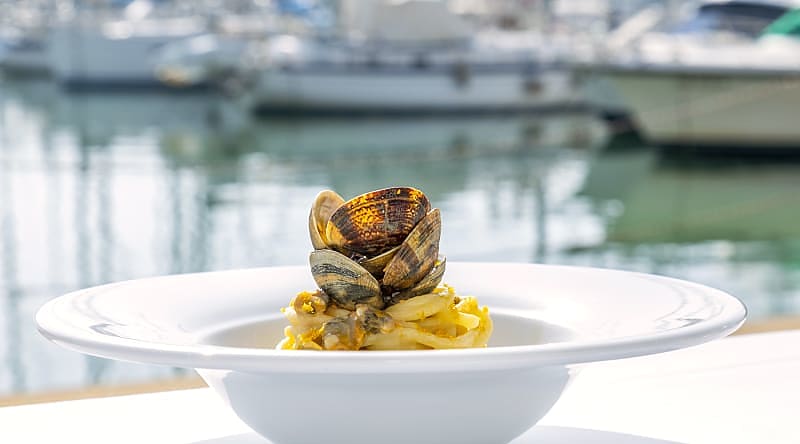 Spaghetti alle Vongole on the Amalfi Coast, Italy Spaghetti alle Vongole on the Amalfi Coast, Italy