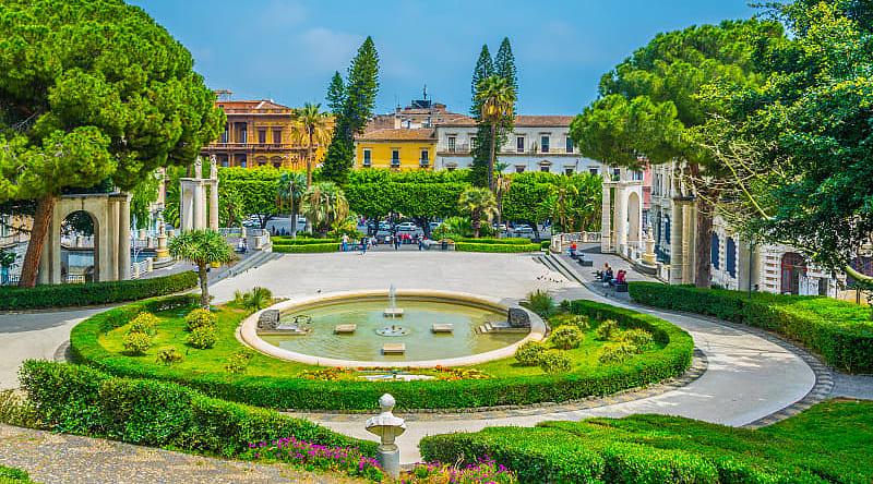 Catania Bellini Park, Sicily Bellini Park in Catania, Villa Bellini is a great park in the heart of Catania, where you can hide from the hustle and bustle of the city. Catania Bellini Park, Sicily Bellini Park in Catania, Villa Bellini is a great park in the heart of Catania, where you can hide from the hustle and bustle of the city.