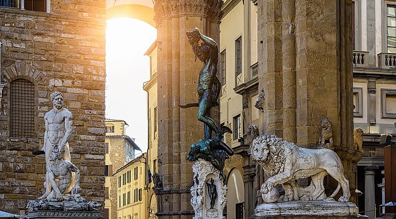Explore the streets of Renaissance Florence, Palazzo Vecchio. Explore the streets of Renaissance Florence, Palazzo Vecchio.