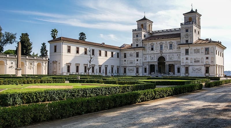 Villa Borghese is one of the richest in artistic and monumental Roman villas, Italy Villa Borghese is one of the richest in artistic and monumental Roman villas, Italy