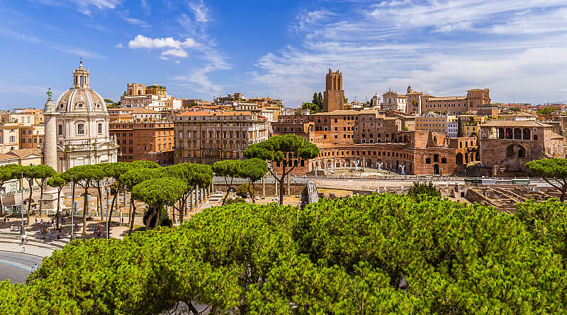Piazza Venezia in Rome, Italy Piazza Venezia in Rome, Italy