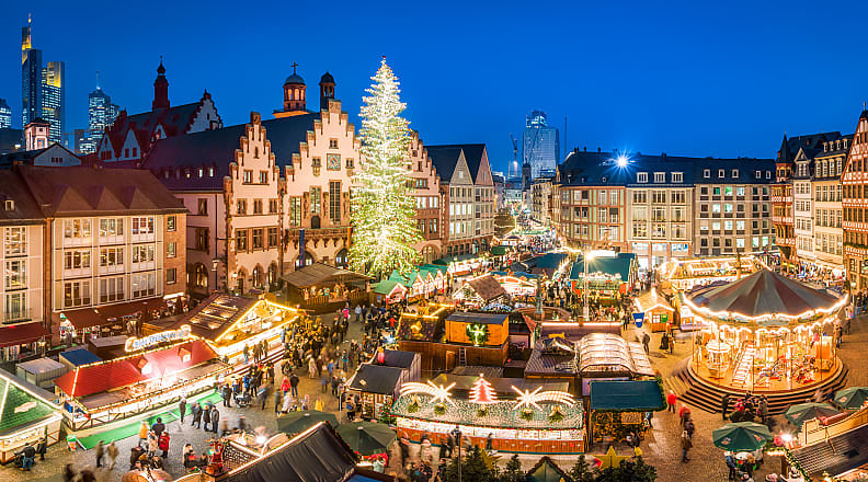 Christmas market in Frankfurt, Germany Christmas market in Frankfurt, Germany
