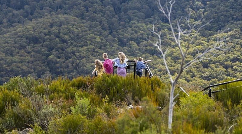 Blue Mountains. Photo courtesy of Tourism Australia Kids in the Blue Mountains, Australia