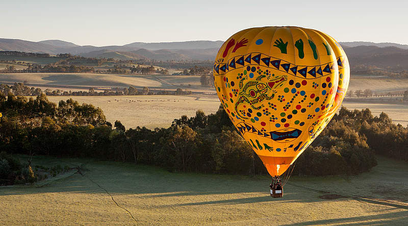 Take a hot air balloon ride to explore the Yarra Valley area in Australia Take a hot air balloon ride to explore the Yarra Valley area in Australia