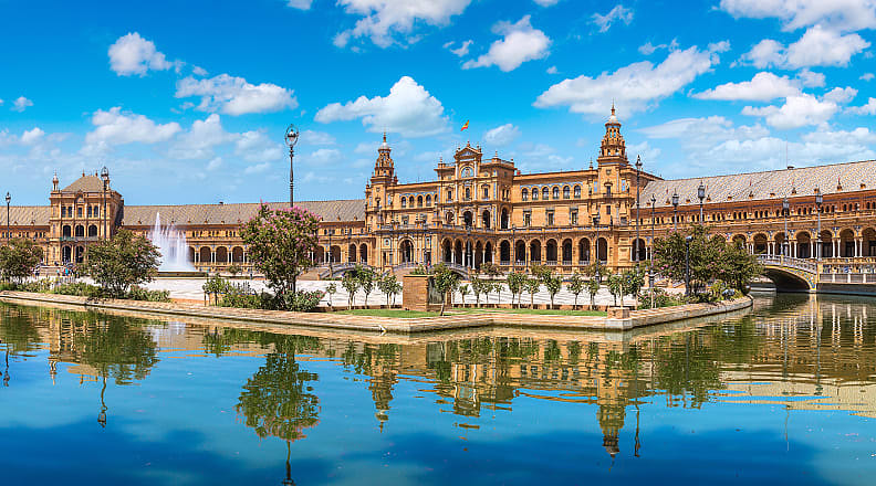 Plaza de Espana in Seville, Spain Plaza de Espana in Seville, Spain