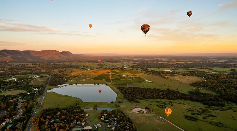 Hot air balloon over Pokolbin in Hunter Valley, Australia Hot air balloon over Pokolbin in Hunter Valley, Australia