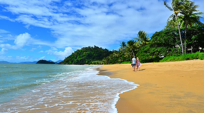 Trinity beach in Cairns, Australia Trinity beach in Cairns, Australia