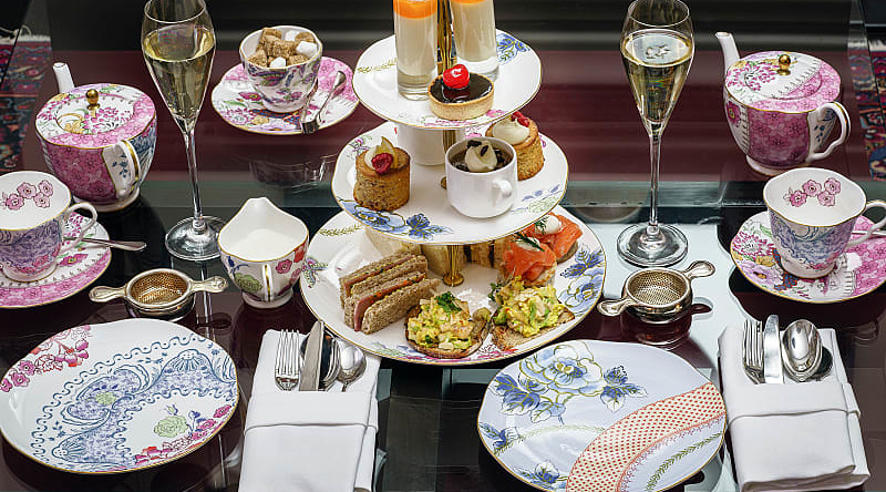 Afternoon tea in London, England Afternoon tea in London, England