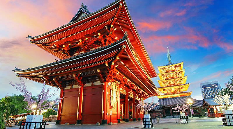 Sensoji-ji Temple in Asakusa, Japan.