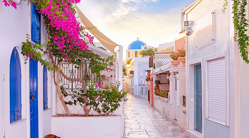Traditional houses in Santorini, Greece Traditional houses in Santorini, Greece