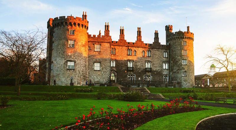 Kilkenny Castle in the evening, Ireland