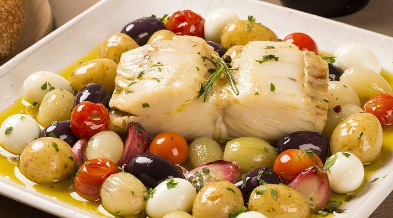 Typical Portuguese dish called bacalhau do Porto
