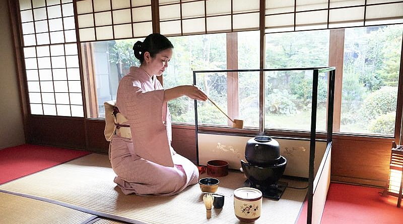Tea ceremony in Kyoto, Japan Tea ceremony in Kyoto, Japan