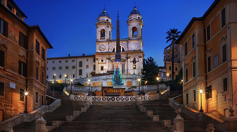 Christmas tree on the Spanish Steps in Rome, Italy