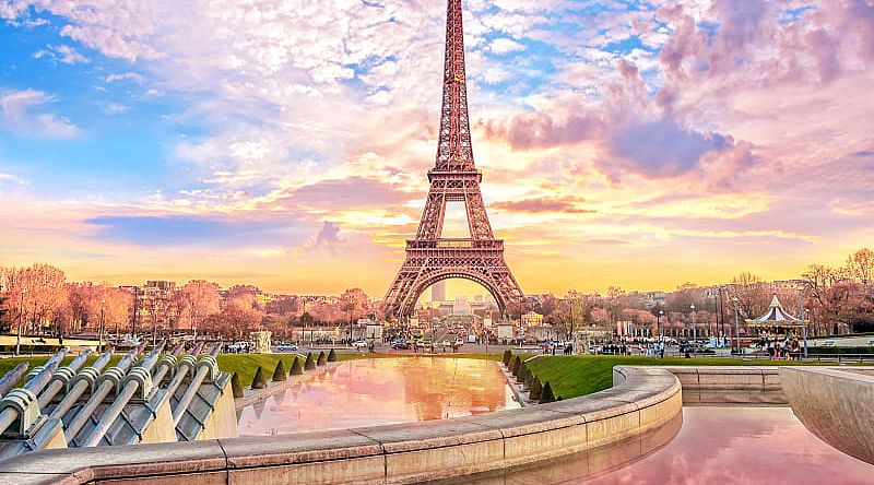 Sunset at the Eiffel Tower in Paris, France. Sunset at the Eiffel Tower in Paris, France.
