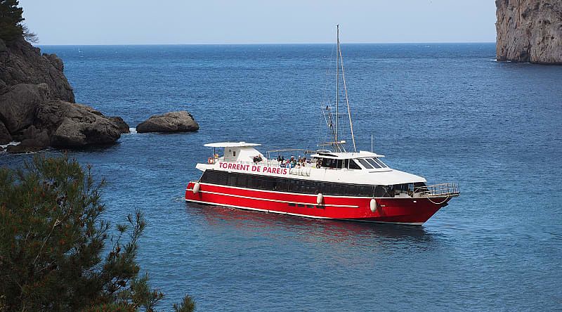 Cruise on a private yacht, get stunning views of Majorca Island, Spain Cruise on a private yacht, get stunning views of Majorca Island, Spain