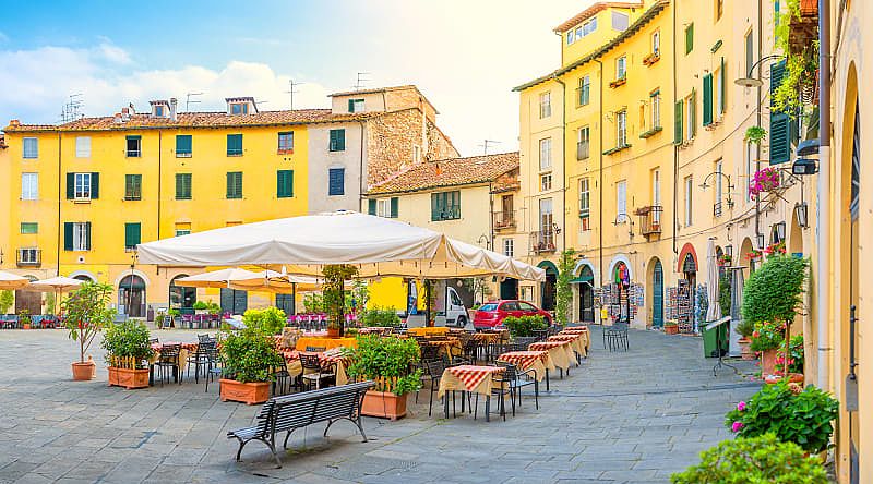Lucca , Market Square, Piazza dell'Anfiteatro in Italy Lucca , Market Square, Piazza dell'Anfiteatro in Italy