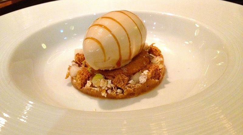 Heston Blumenthal_Brown bread ice cream. Photo by feline_dacat on Flickr. Heston Blumenthal_Brown bread ice cream. Photo by feline_dacat on Flickr.