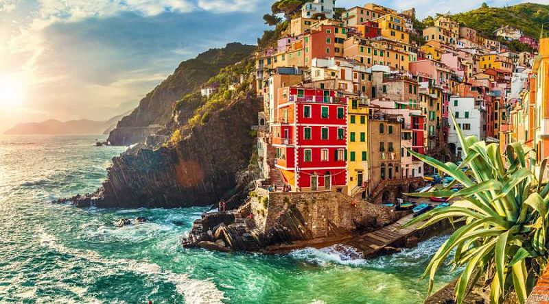 Manarola is the second smallest of the famous Cinque Terre towns, Italy.